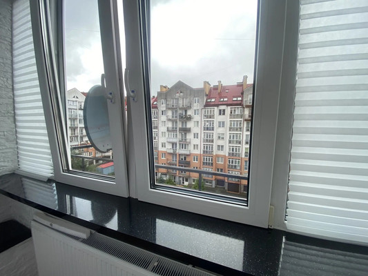 Продам двухкомнатную (2-комн.) квартиру, Белинского ул, 42, Калининград г