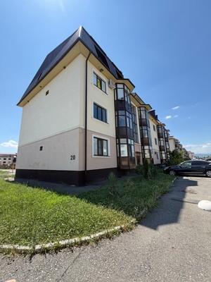 Продам многокомнатную квартиру, им. Сижажева М.В. ул, 20, Чегем г