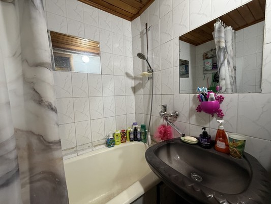 Продам двухкомнатную (2-комн.) квартиру, Московский проезд, 39, Брянск г