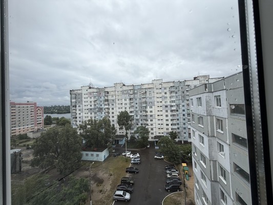 Продам двухкомнатную (2-комн.) квартиру, Московский проезд, 39, Брянск г