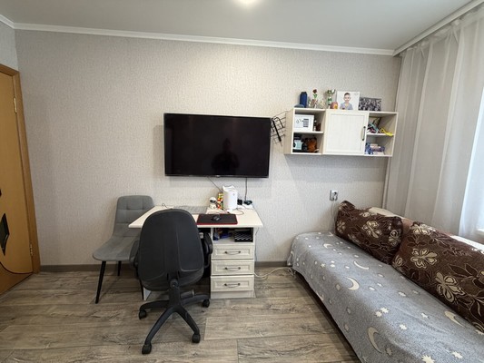 Продам двухкомнатную (2-комн.) квартиру, Московский проезд, 39, Брянск г