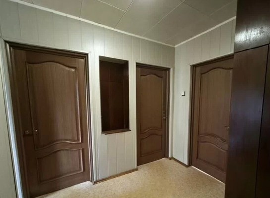 Продам трехкомнатную (3-комн.) квартиру, Багратиона ул, 13, Смоленск г