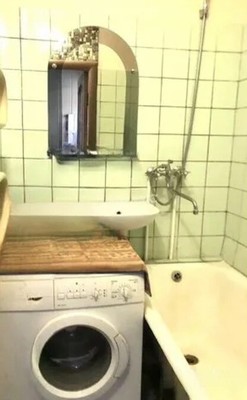 Продам трехкомнатную (3-комн.) квартиру, Багратиона ул, 13, Смоленск г