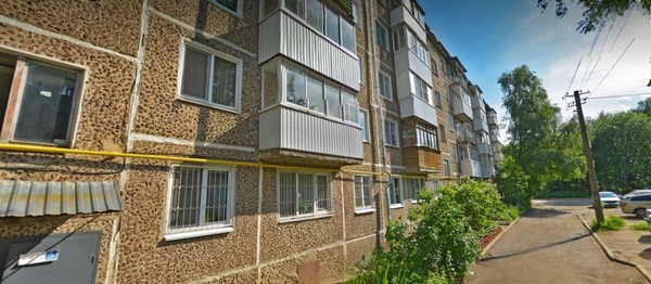 Продам трехкомнатную (3-комн.) квартиру, Багратиона ул, 13, Смоленск г