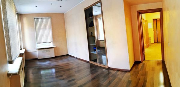Продам коммерческое помещение 1 082 м2, Воронцовский пер, 5/7, Москва г