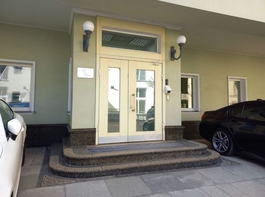Сдам коммерческое помещение 691 м2, Земляной Вал ул, 68/18 3, Москва г