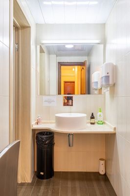 Продам коммерческое помещение 572 м2, Устье С и Ко снт, Дубна г