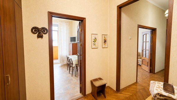 Сдам трехкомнатную (3-комн.) квартиру, Краснопролетарская ул, 9, Москва г