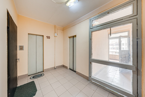 Продам двухкомнатную (2-комн.) квартиру, Пырьева ул, 4к2, Москва г