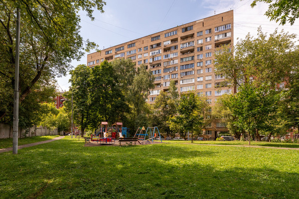 Продам двухкомнатную (2-комн.) квартиру, Пырьева ул, 4к2, Москва г