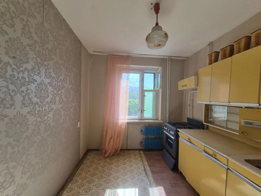 Продам двухкомнатную (2-комн.) квартиру, Дружбы ул, 8, Парковый п