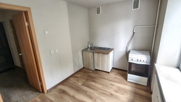 Продам однокомнатную (1-комн.) квартиру, Морозова ул, 30, Кропоткин г