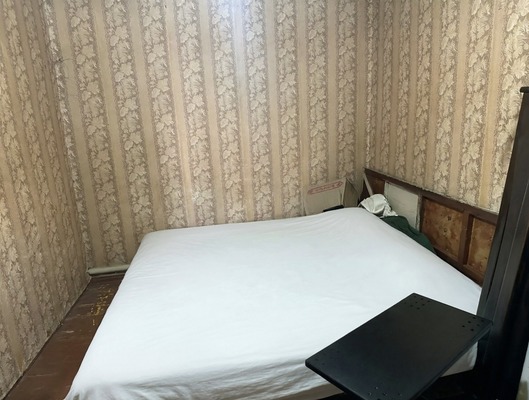Продам трехкомнатную (3-комн.) квартиру, Коммунальный пер, 10, Кропоткин г
