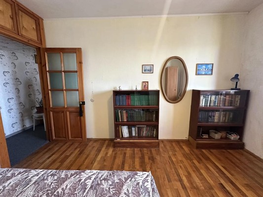 Продам двухкомнатную (2-комн.) квартиру, Лесной пер, 30, Кропоткин г