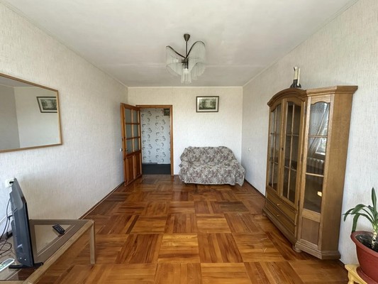 Продам двухкомнатную (2-комн.) квартиру, Лесной пер, 30, Кропоткин г