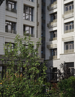 Продам двухкомнатную (2-комн.) квартиру, Энгельса ул, 18, Ханты-Мансийск г