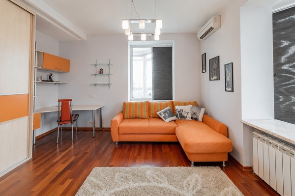 Продам трехкомнатную (3-комн.) квартиру, Минская ул, 1гк3, Москва г