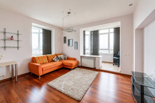 Продам трехкомнатную (3-комн.) квартиру, Минская ул, 1гк3, Москва г