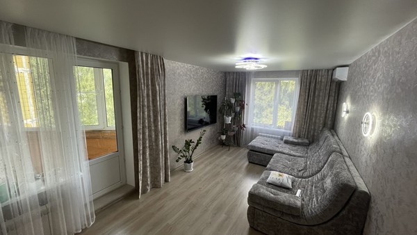 Продам трехкомнатную (3-комн.) квартиру, Тарусская ул, 4, Москва г