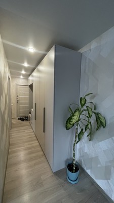 Продам трехкомнатную (3-комн.) квартиру, Тарусская ул, 4, Москва г