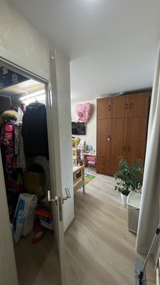 Продам трехкомнатную (3-комн.) квартиру, Тарусская ул, 4, Москва г