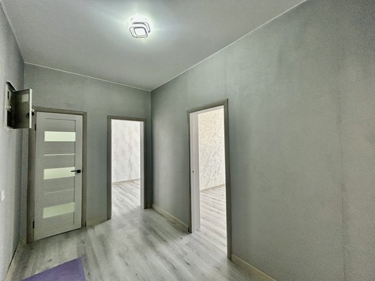Продам двухкомнатную (2-комн.) квартиру, Ленина б-р, 1, Симферополь г