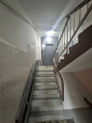 Продам двухкомнатную (2-комн.) квартиру, Малая Калитниковская ул, 20к2, Москва г