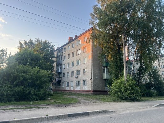Продам трехкомнатную (3-комн.) квартиру, Маяковского ул, 19, Кораблино г