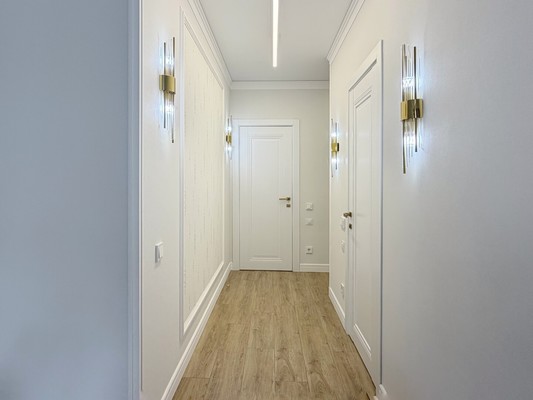 Продам трехкомнатную (3-комн.) квартиру, Шмидта ул, 56б, Пермь г