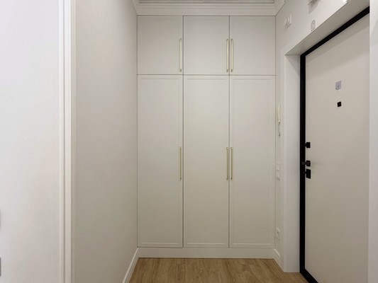 Продам трехкомнатную (3-комн.) квартиру, Шмидта ул, 56б, Пермь г