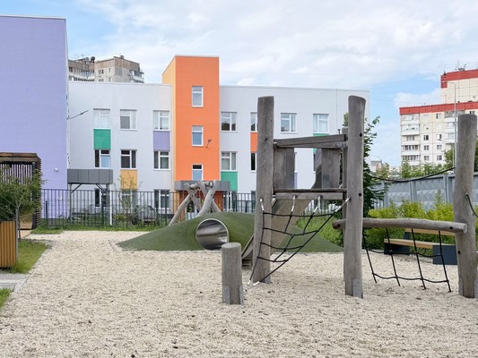 Продам трехкомнатную (3-комн.) квартиру, Шмидта ул, 56б, Пермь г