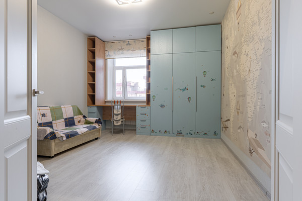 Продам двухкомнатную (2-комн.) квартиру, Абубекира Терегулова ул, 10а, Казань г