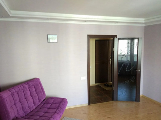 Продам двухкомнатную (2-комн.) квартиру, Подмосковная ул, 32, Островцы д