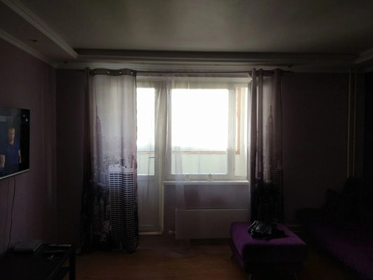 Продам двухкомнатную (2-комн.) квартиру, Подмосковная ул, 32, Островцы д
