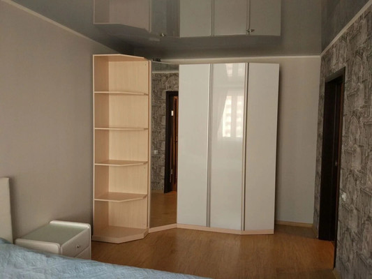 Продам двухкомнатную (2-комн.) квартиру, Подмосковная ул, 32, Островцы д