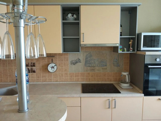Продам двухкомнатную (2-комн.) квартиру, Подмосковная ул, 32, Островцы д