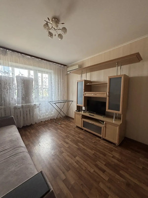 Сдам однокомнатную (1-комн.) квартиру, Великой Победы б-р, 34, Волгодонск г