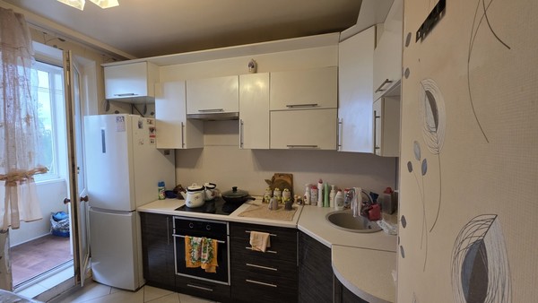 Продам двухкомнатную (2-комн.) квартиру, Автозаводская ул, 33, Смоленск г