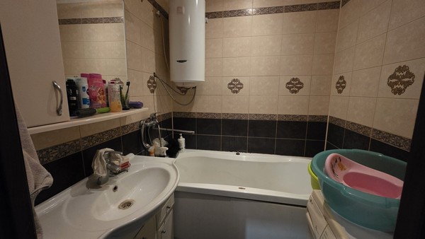 Продам двухкомнатную (2-комн.) квартиру, Автозаводская ул, 33, Смоленск г