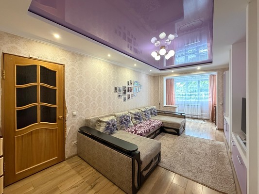 Продам трехкомнатную (3-комн.) квартиру, Ватутина ул, 29, Нальчик г