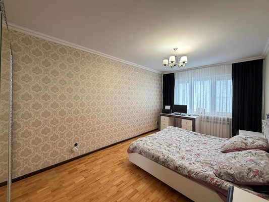 Продам трехкомнатную (3-комн.) квартиру, Ватутина ул, 29, Нальчик г