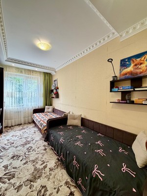 Продам трехкомнатную (3-комн.) квартиру, Ватутина ул, 29, Нальчик г