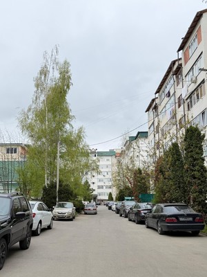Продам трехкомнатную (3-комн.) квартиру, Тарчокова ул, 19к2, Нальчик г
