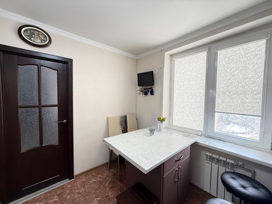 Продам трехкомнатную (3-комн.) квартиру, Московская ул, 12к3, Нальчик г
