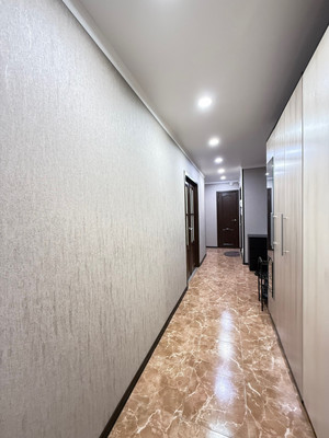 Продам трехкомнатную (3-комн.) квартиру, Московская ул, 12к3, Нальчик г