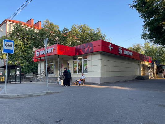 Продам трехкомнатную (3-комн.) квартиру, Эльбрусская ул, 19, Нальчик г