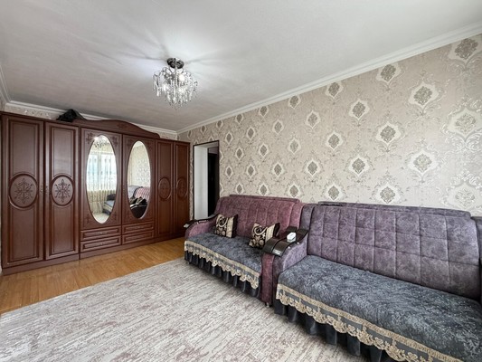 Продам двухкомнатную (2-комн.) квартиру, Ленина ул, 60, Шалушка с