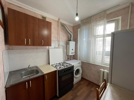 Продам однокомнатную (1-комн.) квартиру, Ингушская ул, 1а, Нальчик г