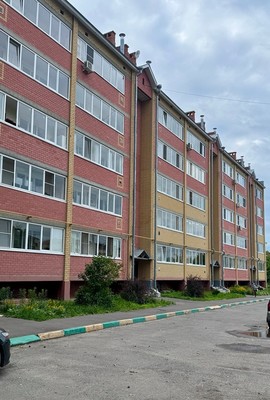 Продам однокомнатную (1-комн.) квартиру, Чехова ул, 27, Медведево пгт