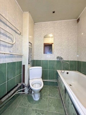 Продам однокомнатную (1-комн.) квартиру, Ашурова ул, 6, Нальчик г